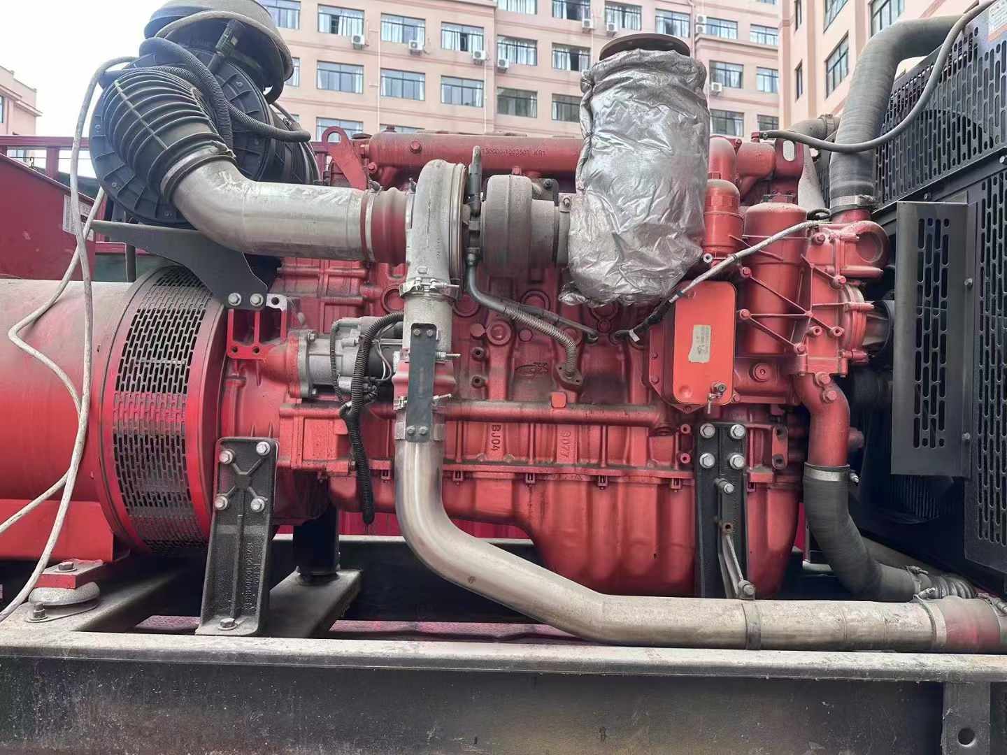 钦北如何选择适合 600kW 柴油发电机组的过载保护器？