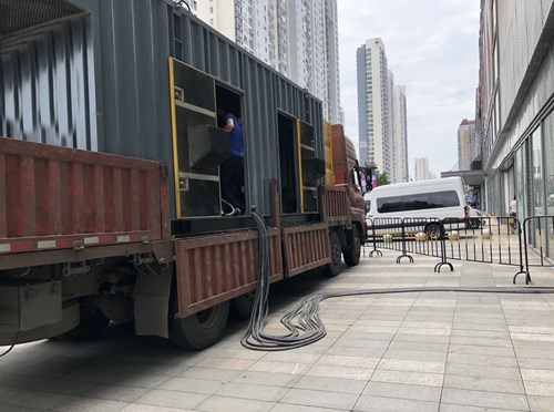 钦北柴油发电机空气滤清器在不同季节的更换周期是否有差异？