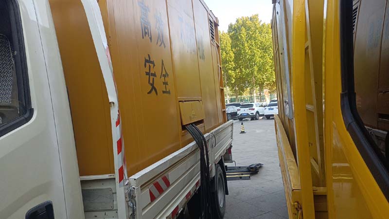 钦北如何判断柴油发电机组和UPS电源的切换时间是否符合要求？